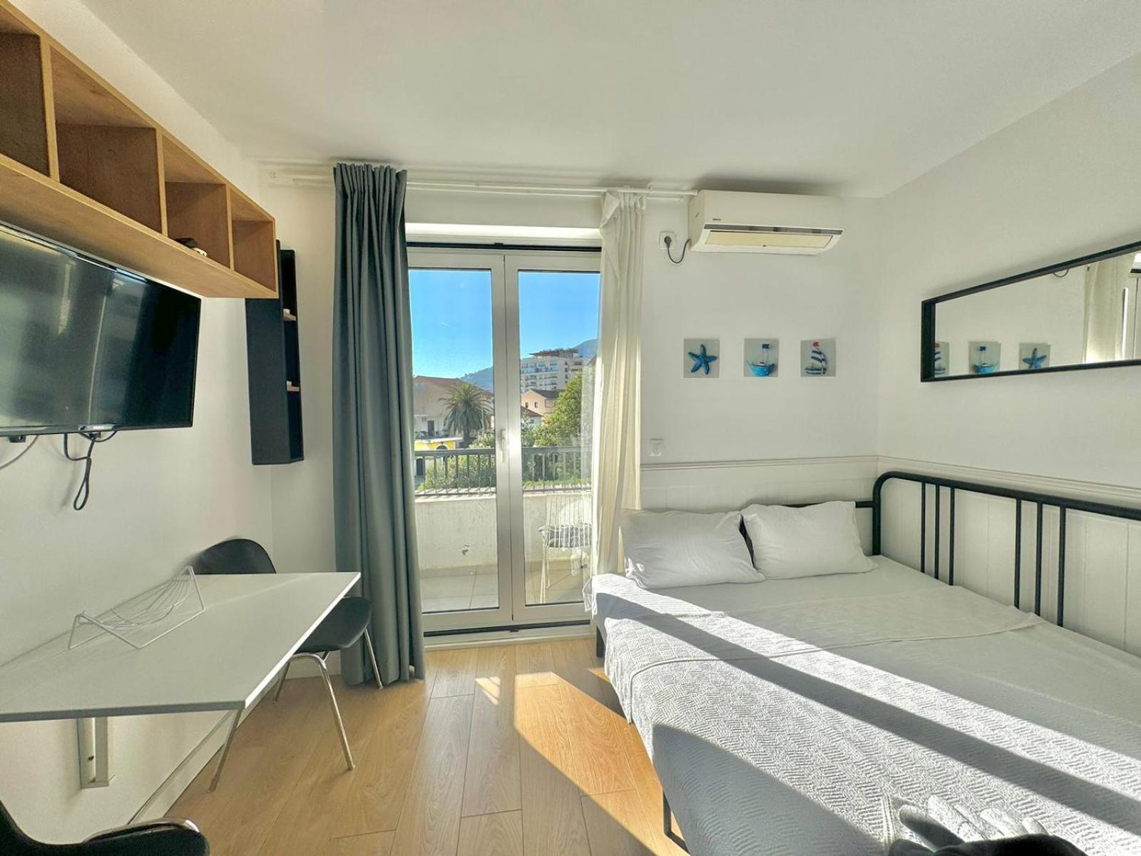 Apartment Terminal Budva